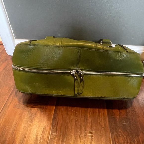 Olive Leather Authentic Marc Jacob’s - Picture 4 of 5